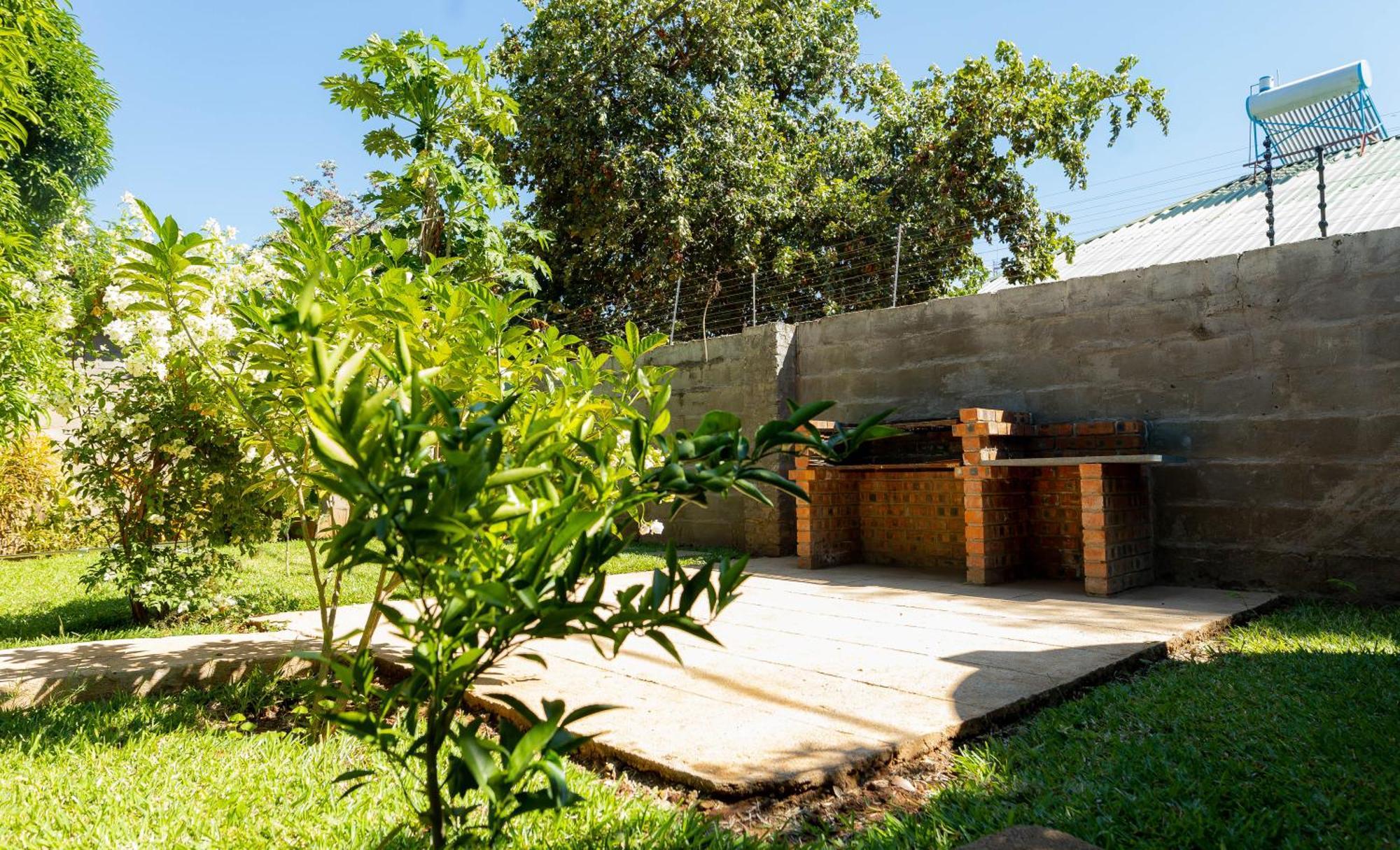 הוילה מפלי ויקטוריה Hungwe House מראה חיצוני תמונה